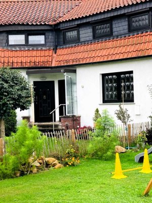 Reihenmittelhaus mit Garage und  Wintergarten  (sofort frei)