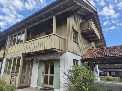 Sonniges Haus mit Bergblick in zentraler Lage