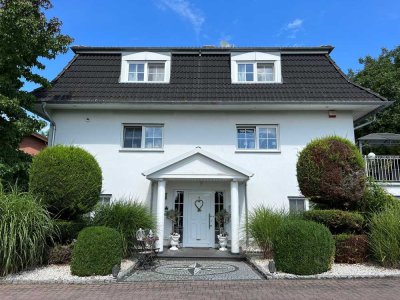 Hochwertiges EFH mit Garten und Pool in Top-Ortsrandlage von Obertiefenbach