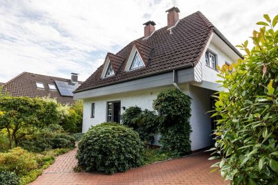 *** ländliches WOHNAMBIENTE im MODERNEN GEWAND - GARTEN, SCHAF und GLASFASER ***