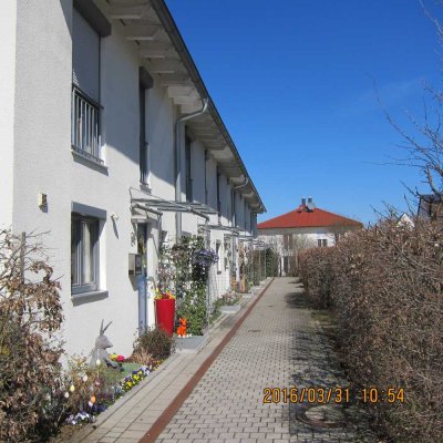 Provisionsfrei-  vermietetes Reihenmittelhaus in ruhiger Lage Karlsfeld