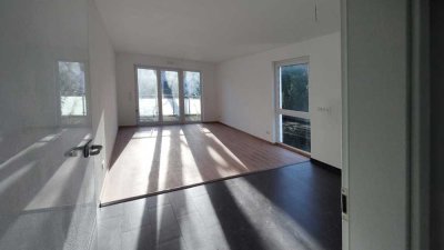 3-Zimmer-Neubau mit Südost-Balkon & TG-Stellplatz – jetzt einziehen!