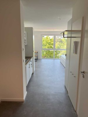 ERSTBEZUG: Moderne, möblierte und barrierefreie 1-Zimmer-Wohnung mit TG-Stellplatz
