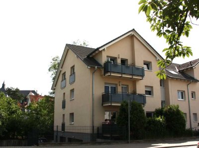 Ansprechende 3-Zimmer-Dachgeschosswohnung mit gehobener Innenausstattung mit Einbauküche in Bensheim
