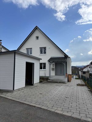 Zweifamilienhaus mit gehobener Innenausstattung in Schorndorf-Haubersbronn