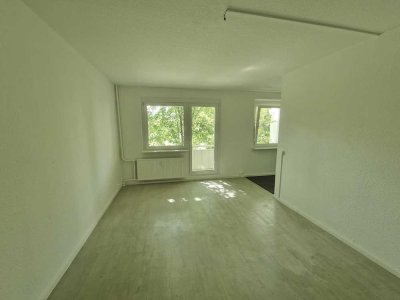 *150 € Gutschein sichern! Hier lässt's sich's leben! 1-Zimmer-Wohnung mit Balkon in Hohenstücken!