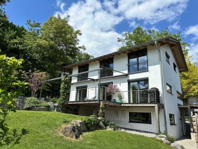 Niedrigenergie (A+), großzügig und modern