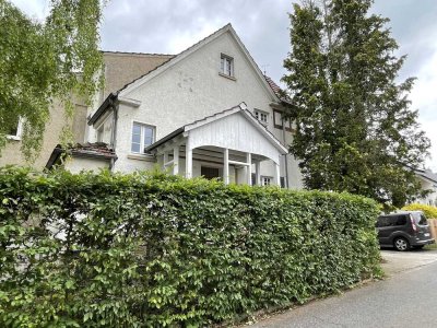 Stadtnahe Ruheoase mit Weitblick – 4-Zimmer-Wohnung mit Balkon in bester Lage von Bergisch Gladbach
