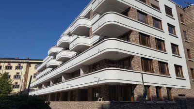 von PRIVAT / Bj. 2017 - helle 3 Zi-Whg. mit Einbauküche, Garagenstellplatz etc. - nähe Messeturm