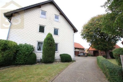 Zweifamilienhaus mit 3.000 m² Grundstück und Scheune! Meine Immobilie = Mein Partner!