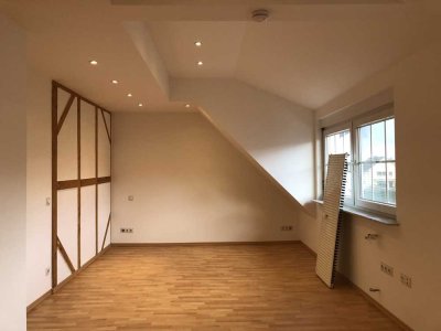 Modernisierte 3-Raum-Wohnung mit Einbauküche in Karben