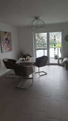 Moderne 3-Zimmer-Obergeschosswohnung mit EBK und Balkon in Kettig/Koblenz