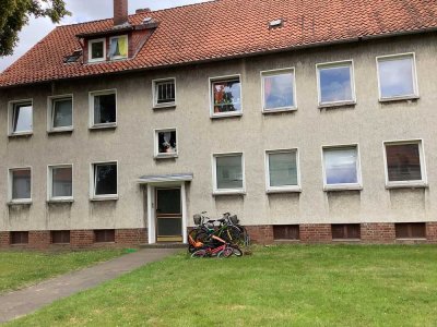 Demnächst für Sie neu renoviert  - Erdgeschosswohnung mit Dusche