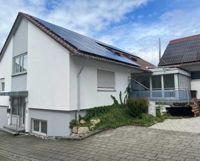 Vollmöblierte 5 Zimmerwohnung in Rottenacker zum sofortigen Bezug