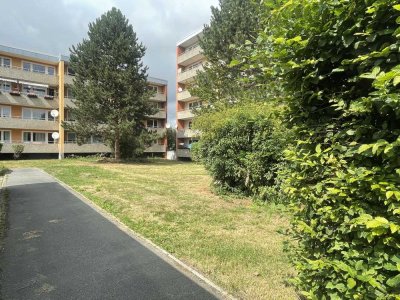 BESICHTIGUNG FREITAG 26.09.2025 UM 11:30 UHR-EINFACH VORBEIKOMMEN!!!! 3 Zimmer Wohnung mit Balkon