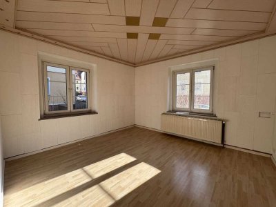 kleine 3 Raumwohnung in beliebter Lage - unweit des Stadtzentrums