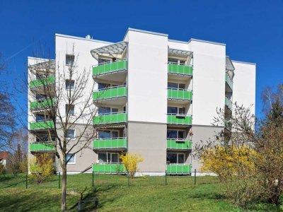 NACHMIETER gesucht ... Apartment mit schönem Balkon