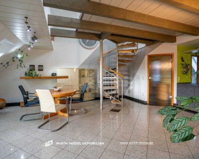 Ansprechende Maisonette-WHG mit EBK, Balkon und TG-Stellplatz in zentraler ruhiger Lage
|Erbbaurech