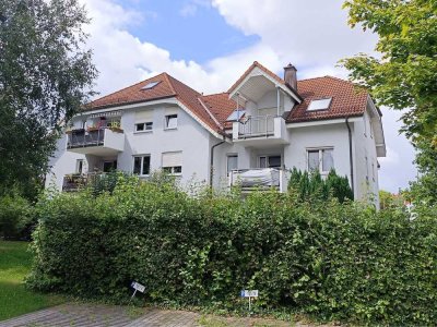 Kesselsdorf - provisionsfrei: exklusive 2 Zimmer-Wohnung mit Balkon und Tiefgarage
