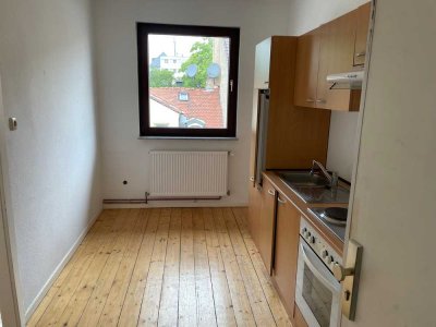 Helle 1-Zimmerwohnung in  Frankfurt-Bockenheim**