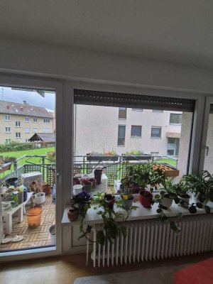 Exklusive 2-Raum-Erdgeschosswohnung mit gehobener Innenausstattung mit Einbauküche in Stuttgart