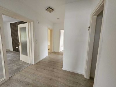 Helle 3-Zimmer 75qm Wohnung mit Balkon