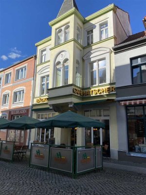 Zentral gelegene 3-Zi.-Whg. in der Fußgängerzone von Waren an der Müritz