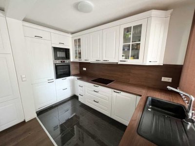 Schöne möblierte 3-Raum-EG-Wohnung in praktischer Lage