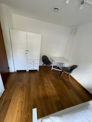 1 Zimmer Apartment - komplett möbliert, Einbauküche mit Vollausstattung
