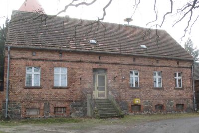 Geräumiges, preiswertes 10-Zimmer-Einfamilienhaus in Drebkau