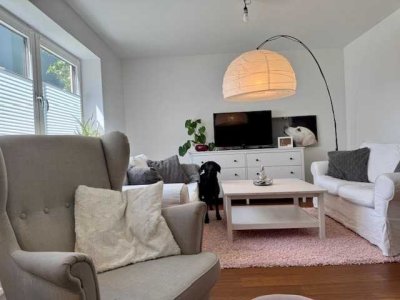 Licht, Luft und Lebensqualität - stilvolle EG-Whg. mit Westbalkon