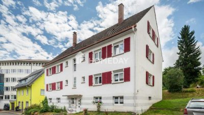 Charmante 3-Zimmer-Wohnung in kleinem Mehrfamilienhaus mit Gartenidylle - Bezugsfrei ab Oktober