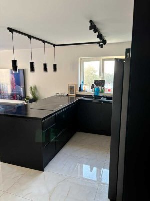 Geschmackvolle, gepflegte 2-Zimmer-Wohnung mit Einbauküche in Bad Herrenalb
