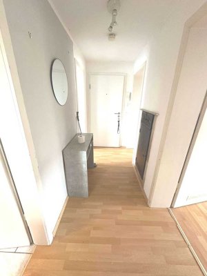 Ihre Neue Wohnung ? Schöne 2ZKB zu vermieten !