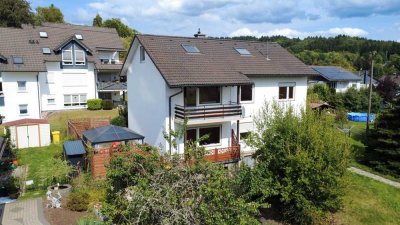 Vielseitiges Ein- bis Zweifamilienhaus mit großem Potenzial in Kreuztal-Littfeld
