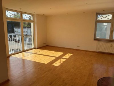 Gepflegte 3-Zimmer-Wohnung mit Balkon und Garage in St. Wendel