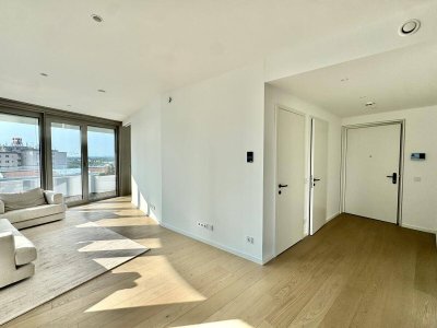 DANUBEFLATS: Große 2 Zimmer Wohnung inkl. Gym, Pool und Wellness