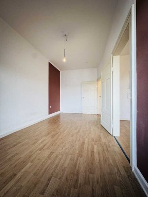 Helle 2-Zimmer Wohnung im 2. OG in Ludwigshafen-Süd