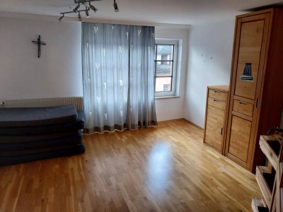Gemütliche Dachgeschoßwohnung in Zentrumslage