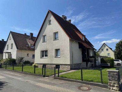 klassisches Ein-Zweifamilienhaus in begehrter Wohnlage von Horn-Bad Meinberg, OT Horn