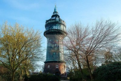 Einzigartig. Historisch. Stilvoll. – Wohnen im Wasserturm des Zylinderviertels