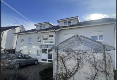 Wohnung mit Balkon und Einbauküche in Herrenberg