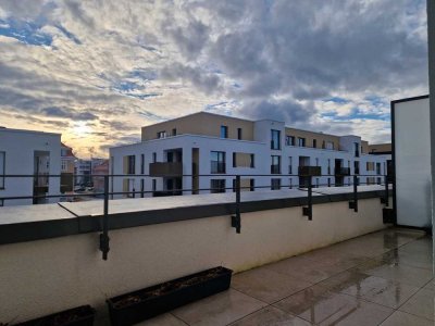 Gemütliche Wohnung mit Dachterrasse, Einbauküche und Tiefgarage in Zentrumsnähe