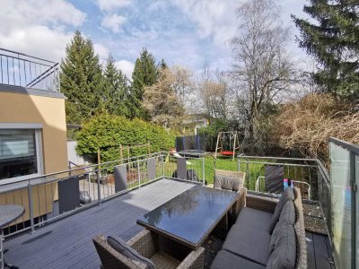 Großzügige Maisonettewohnung mit Garten, Terrasse und Balkon