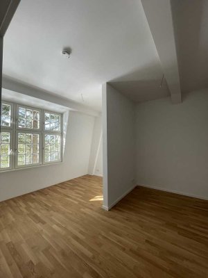 Wohnen im Denkmal - einladende 3-Raum-Wohnung im historischen Quartier