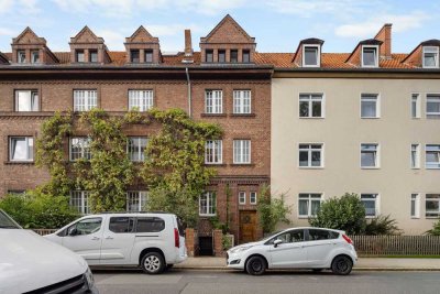 Ricklingen zwischen Ricklinger Stadtweg und Maschsee: vermietete 4-Zi.-Altbauwohnung mit Terrasse