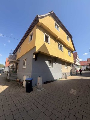 2 DHH, Denkmalschutz,  Sanierungsobjekt, bezugsfrei bei Kauf in Beuren Ortskern