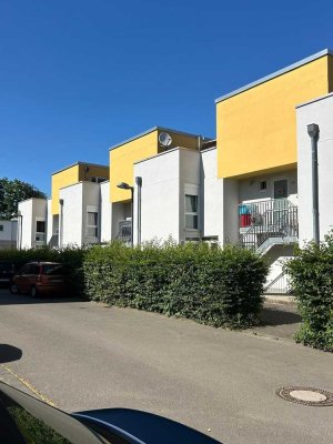 Attraktive 3-ZKB-Maisonette-Wohnung mit Terrasse und Stellplatz in Sbr.- Krenzelsberg zu verkaufen