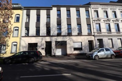 AB SOFORT VERFÜGBAR ! Gehobene 3-Zimmer-Wohnung in zentraler Lage