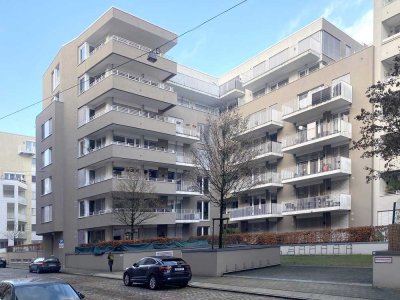 Wohnen nahe der Schlachte! - Moderne 3-Zimmer-Wohnung mit Balkon und Einauküche